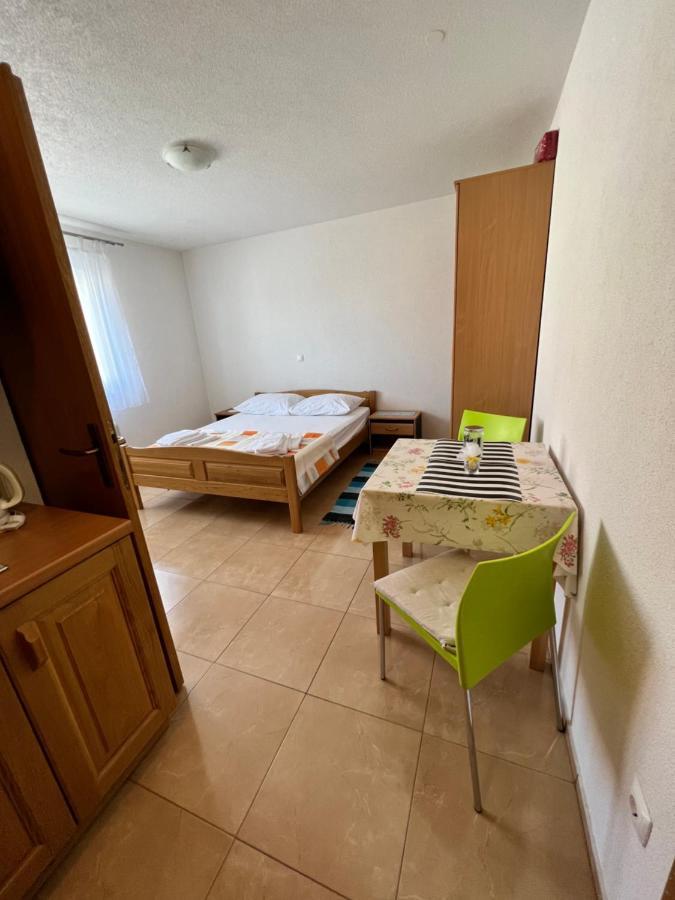 Beslic Apartments Veliko Brdo  Extérieur photo