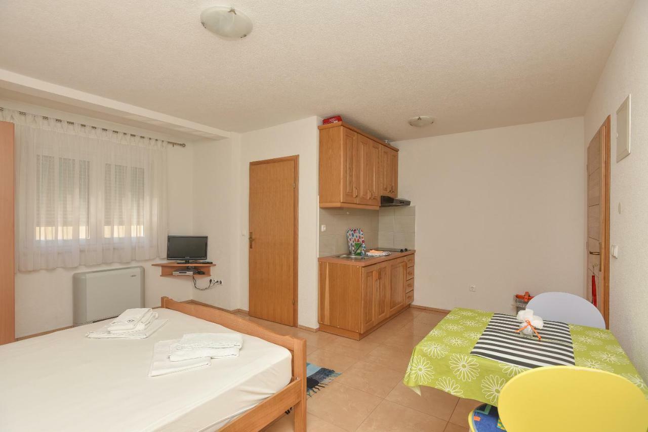 Beslic Apartments Veliko Brdo  Extérieur photo